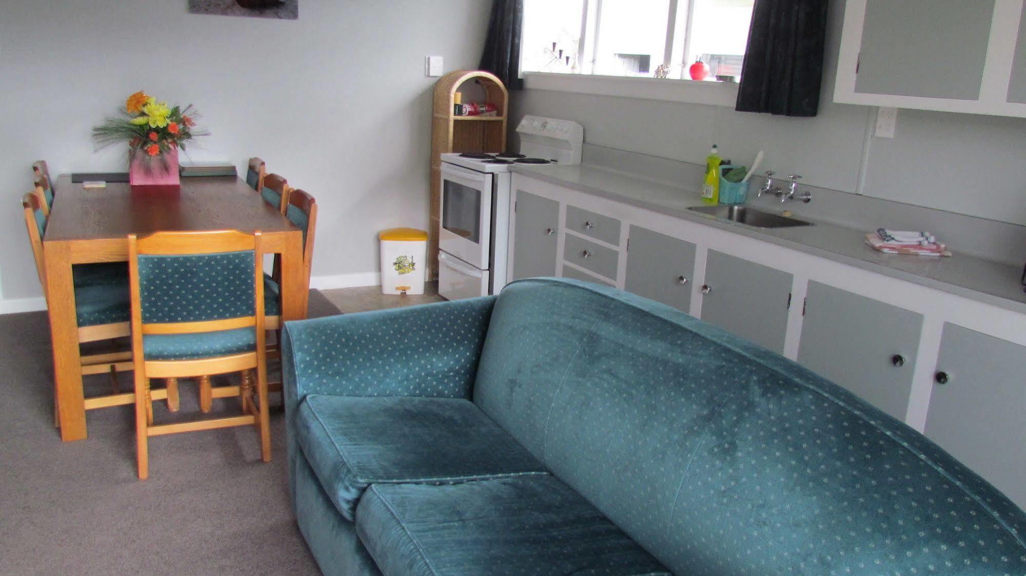 Birchwood Cottages Те Анау Екстериор снимка