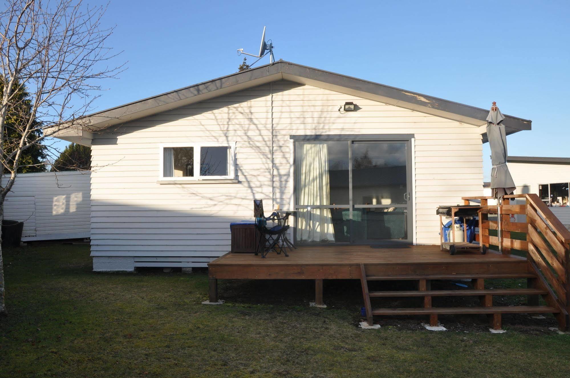 Birchwood Cottages Те Анау Екстериор снимка